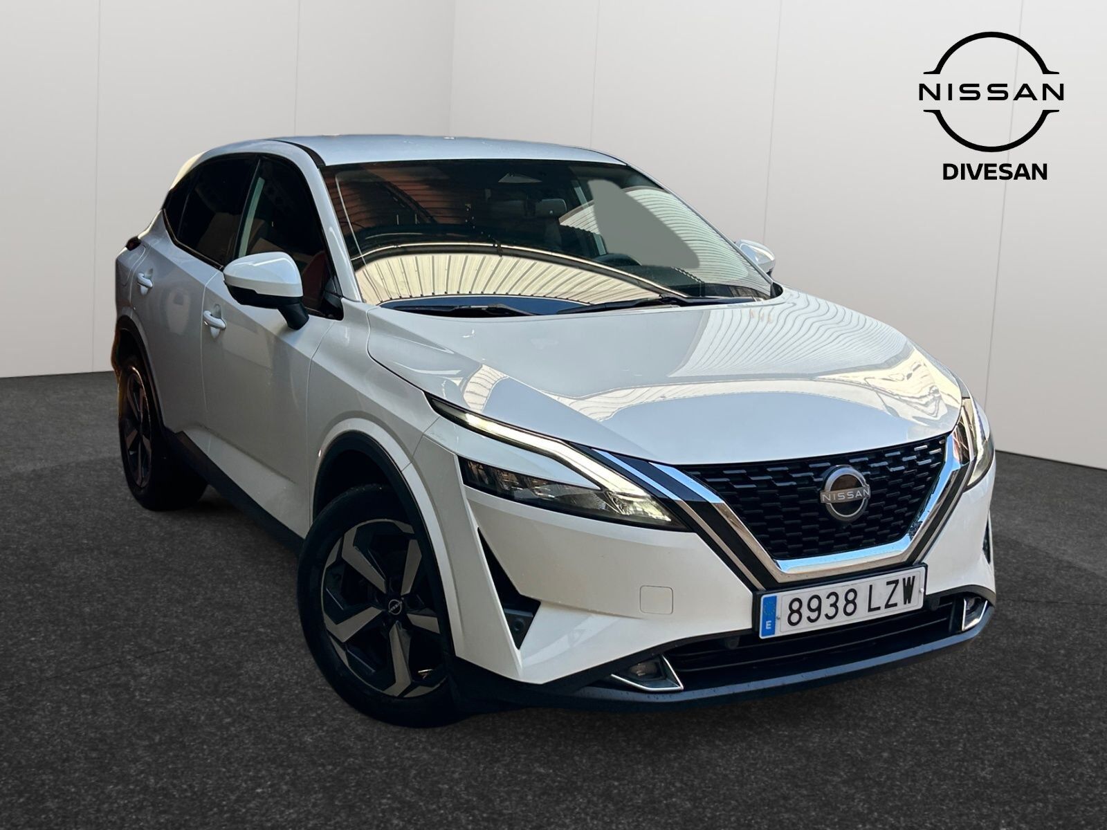 NISSAN Qashqai (1.3 DIG-T MHEV 103KW N-CONNECTA 5P) en Sevilla