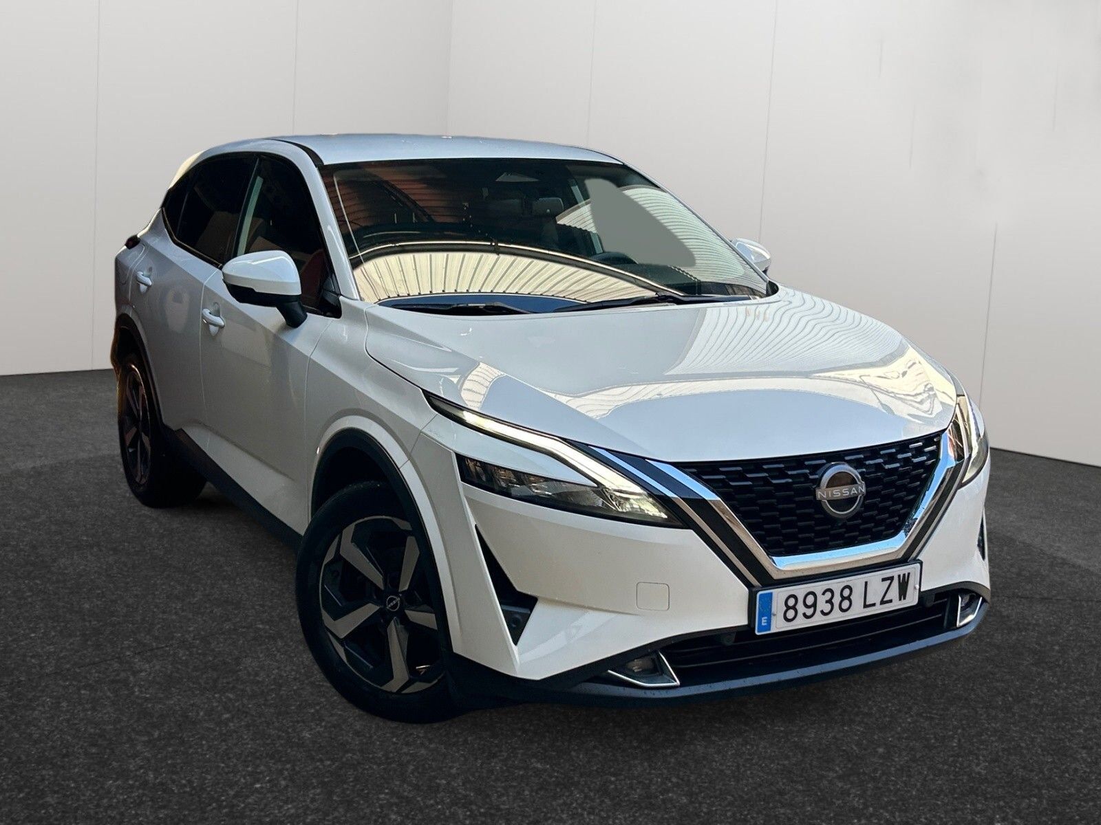 NISSAN Qashqai (1.3 DIG-T MHEV 103KW N-CONNECTA 5P) en Sevilla