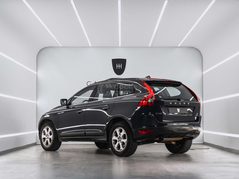 Foto del VOLVO XC60 D5 Kinetic Geartronic