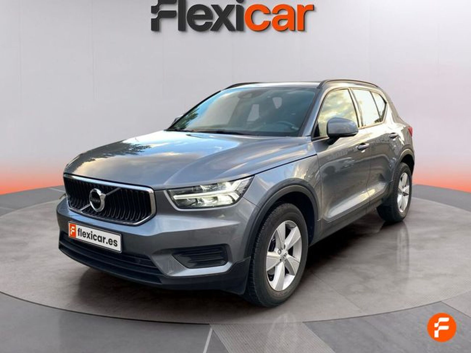 Imagen 2 de VOLVO XC40