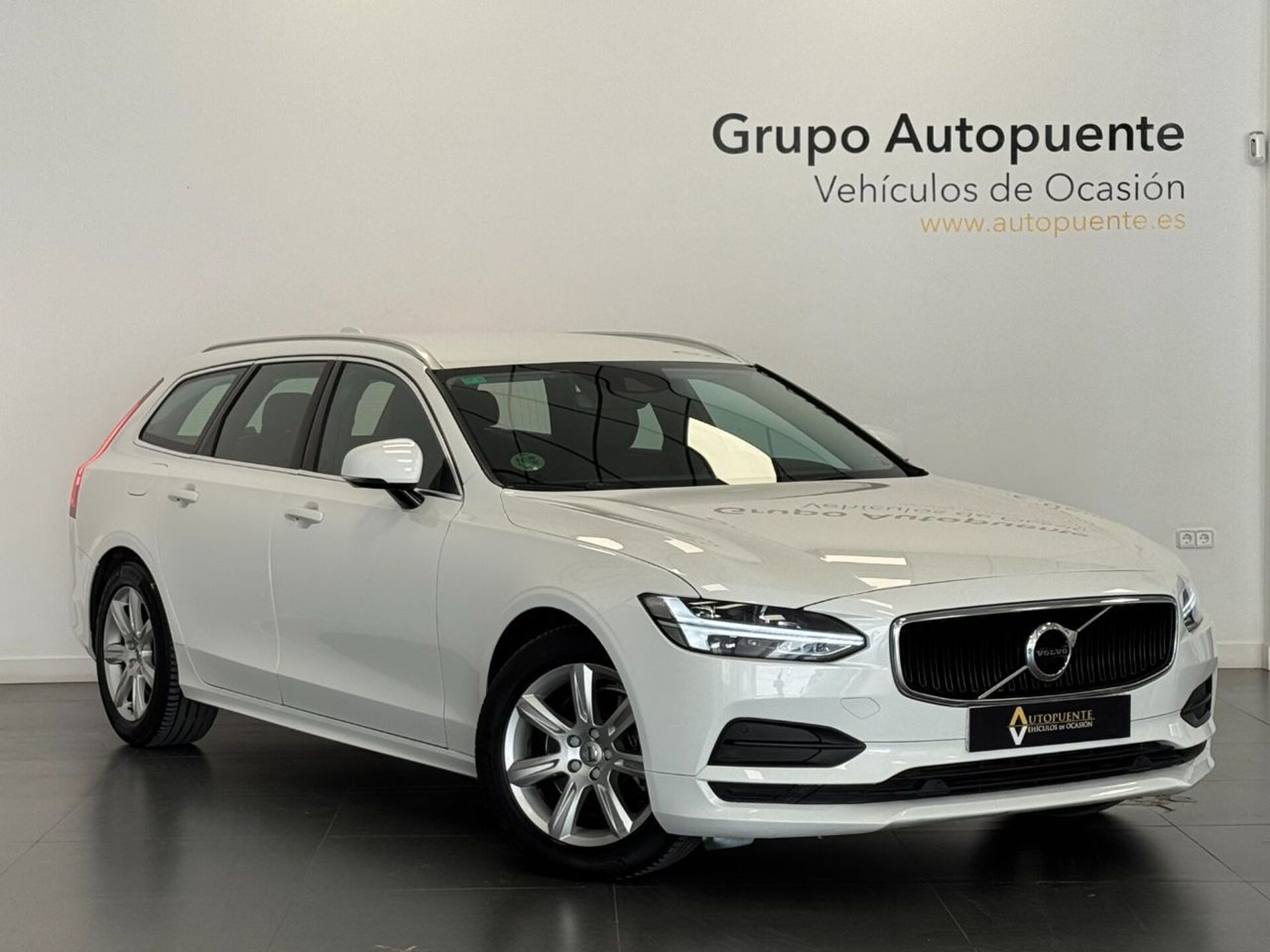 Imagen de VOLVO V90