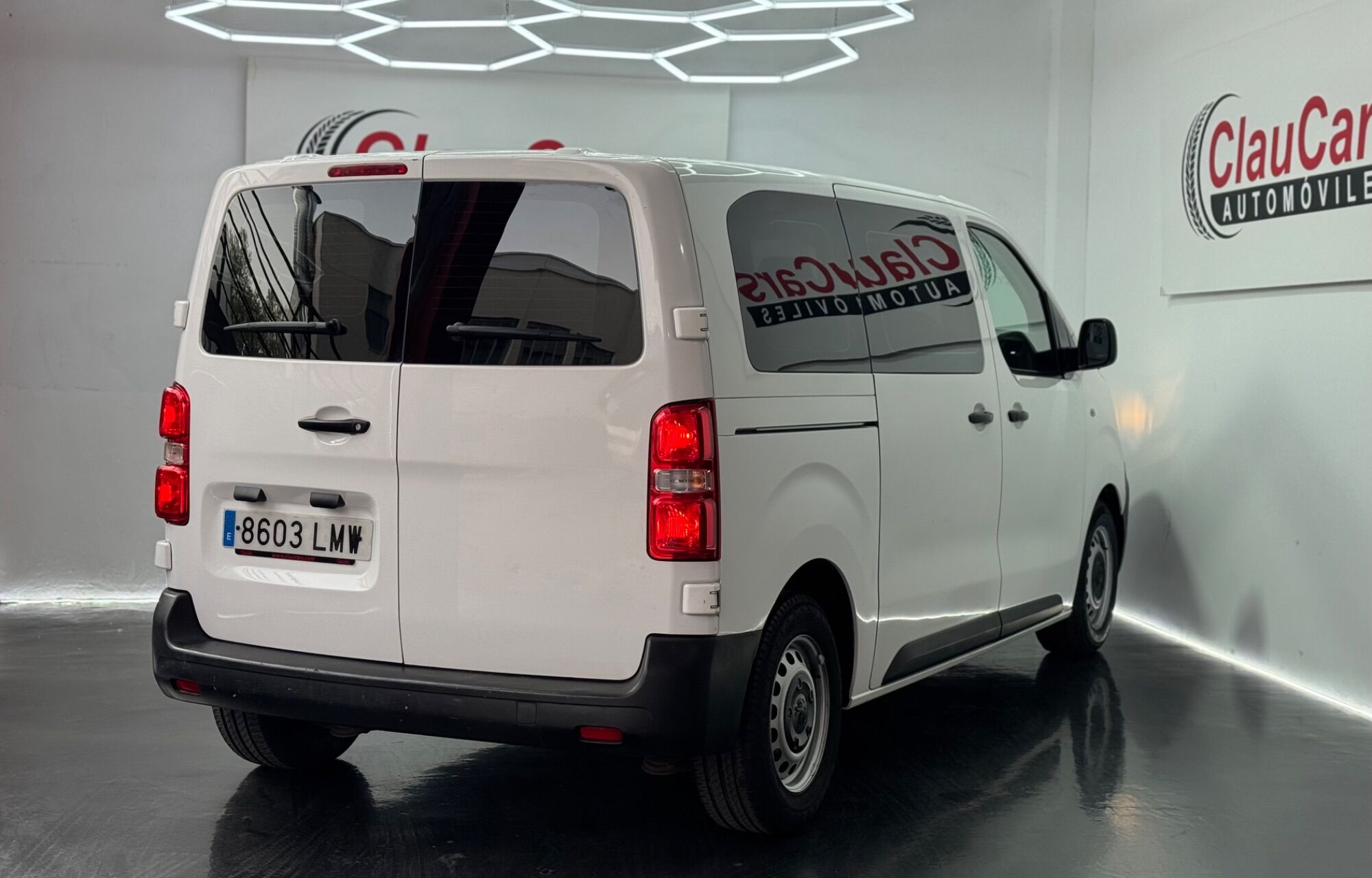 Foto del PEUGEOT Expert Combi Standard 1.5BlueHDi S&S 120