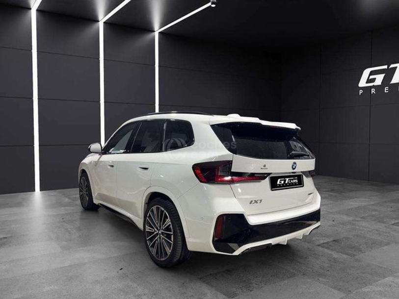 Foto del BMW X1 i xDrive30A