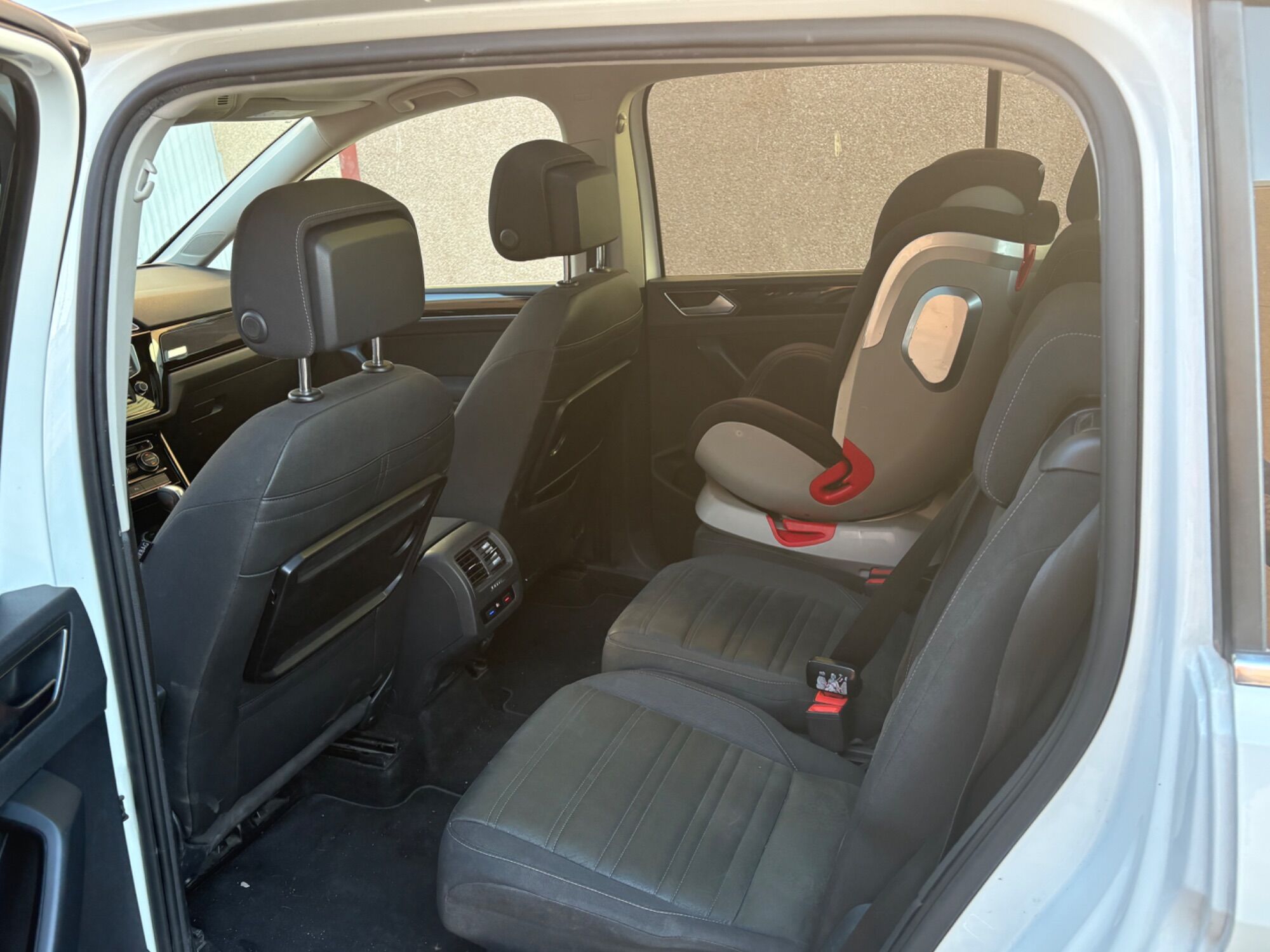 Foto del VOLKSWAGEN Touran 2.0TDI CR BMT Sport DSG 110kW