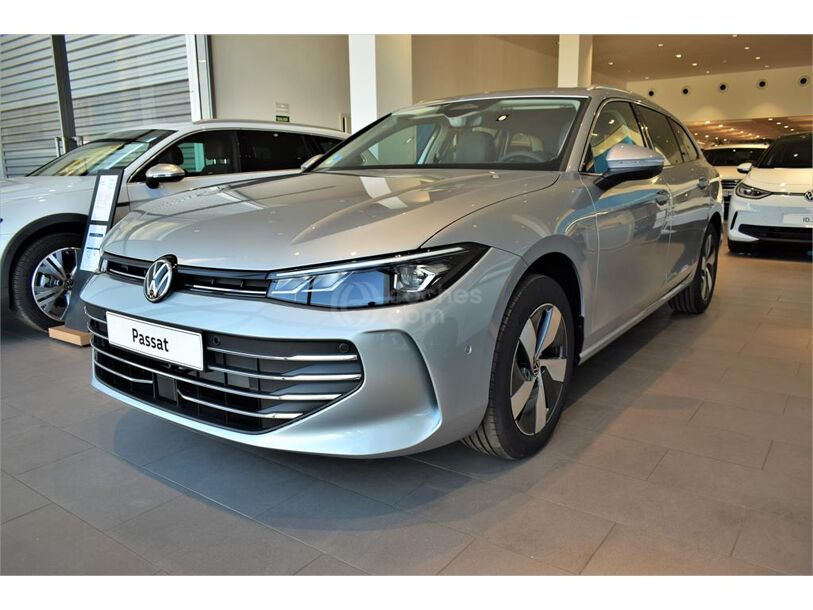 Foto del VOLKSWAGEN Passat 1.5 eTSI Business DSG7 110kW