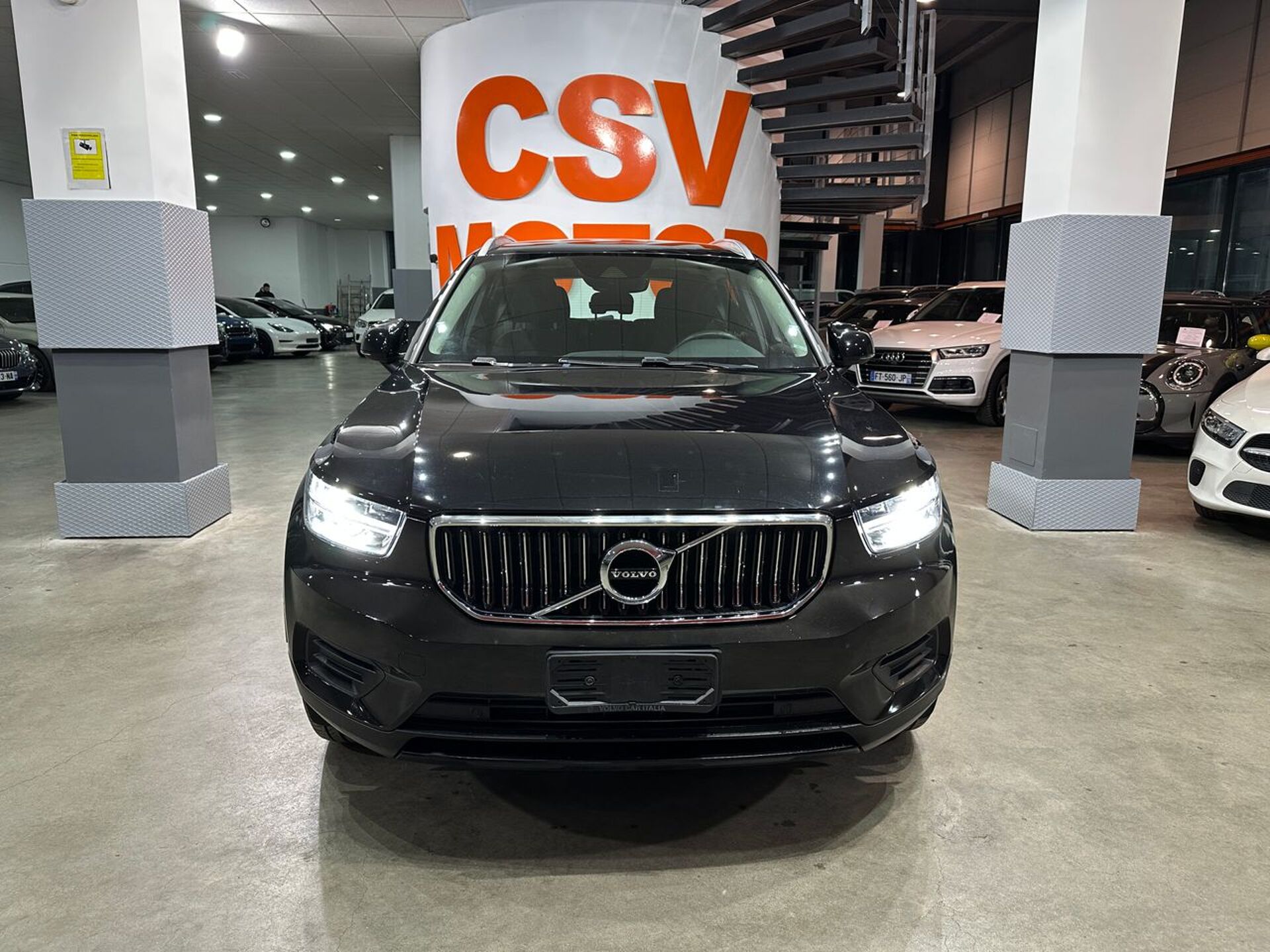 Imagen 3 de VOLVO XC40