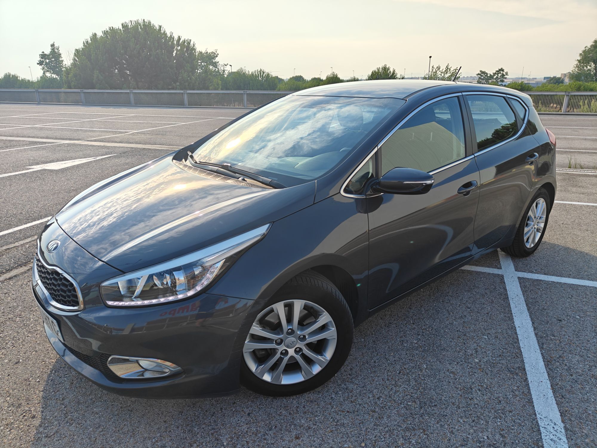 Foto del KIA Ceed Cee´d 1.4CRDi Drive