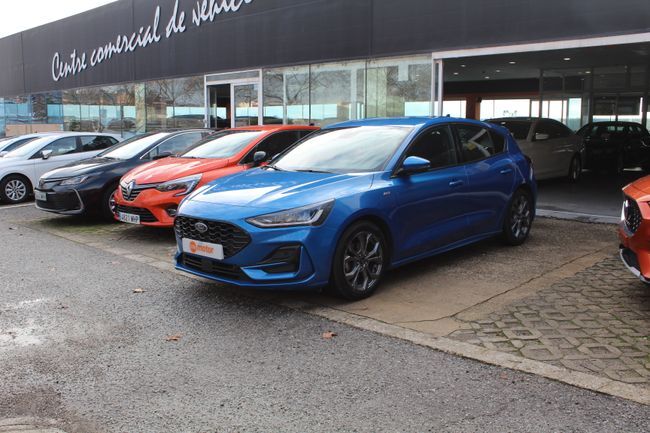 FORD Focus (1.0 Ecoboost MHEV 92kW ST-Line) en Madrid