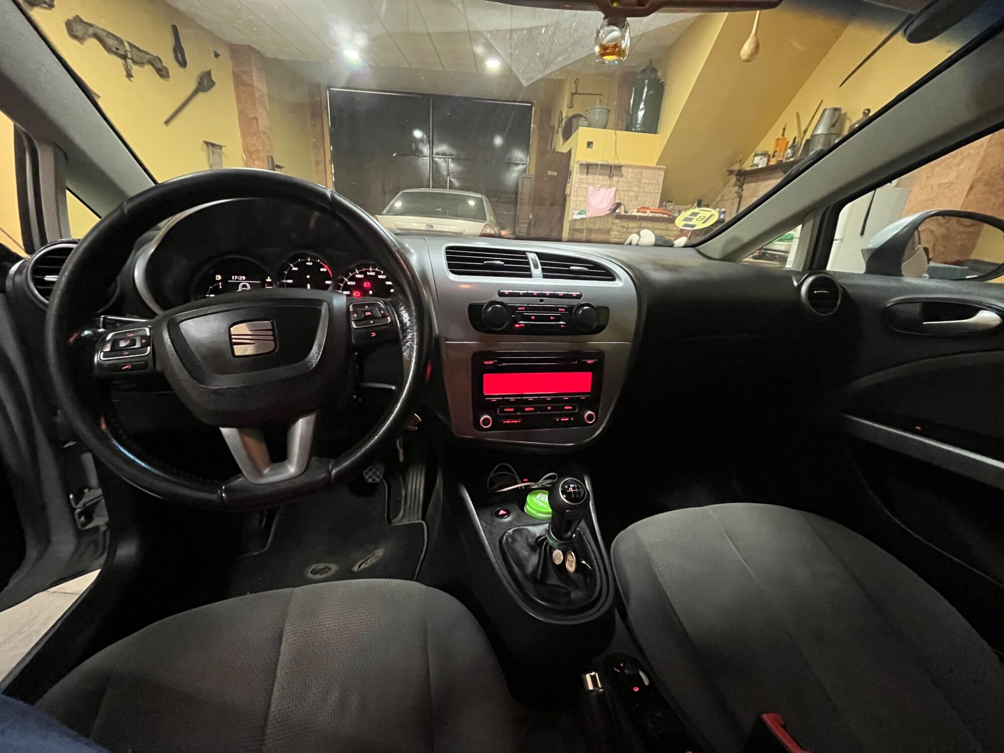 Foto del SEAT León 1.6TDI CR Reference