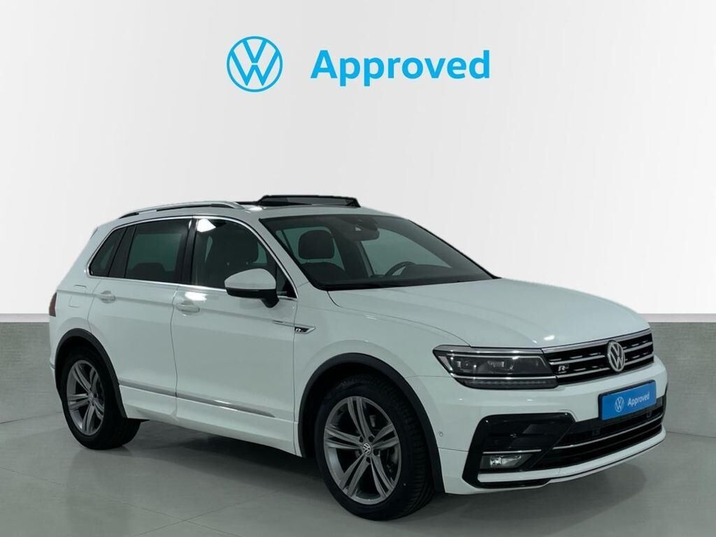 VOLKSWAGEN Tiguan (Sport 2.0 TDI 110 kW (150 CV) DSG) en Barcelona