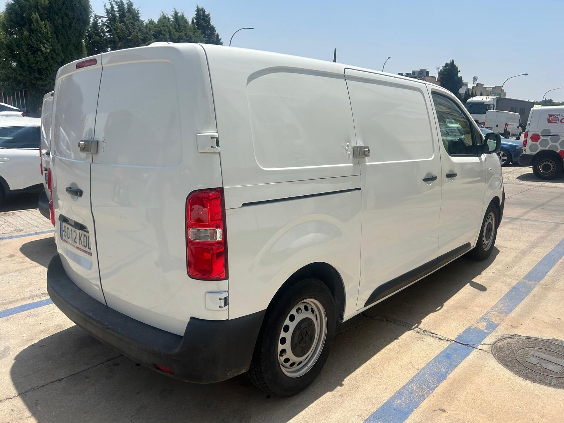 Imagen de PEUGEOT Expert