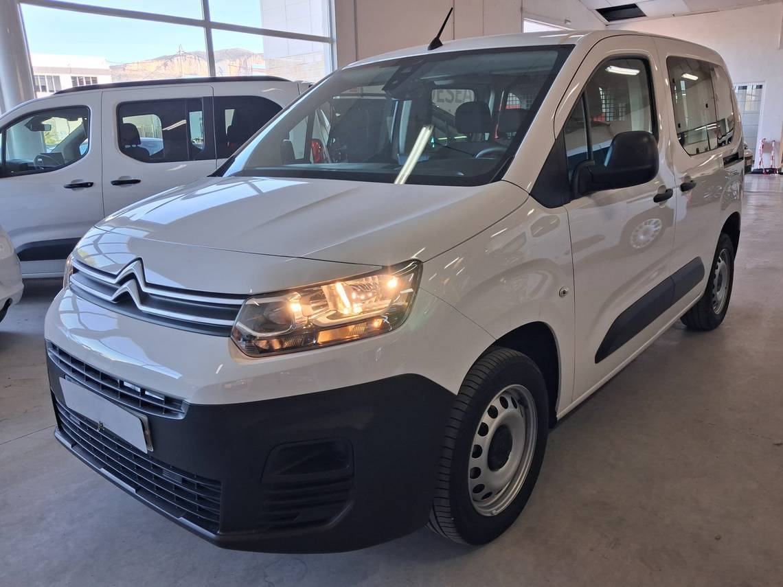 Foto del CITROEN Berlingo BlueHDi S&S Talla M Live Pack 100