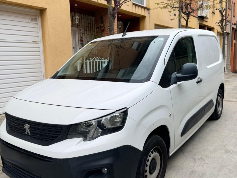 Foto del PEUGEOT Partner 1.6BlueHDI S&S Pro Standard 600kg 100