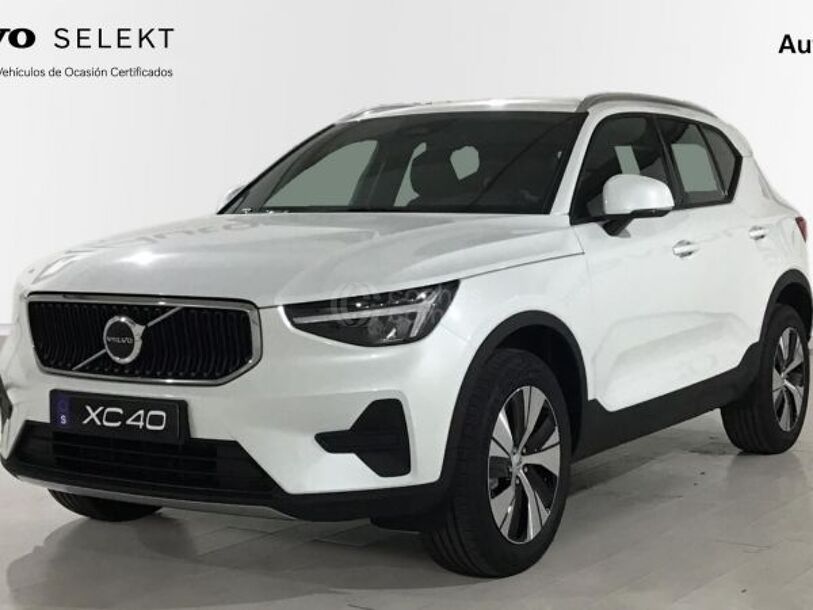 Foto del VOLVO XC40 B3 Plus Dark Aut.