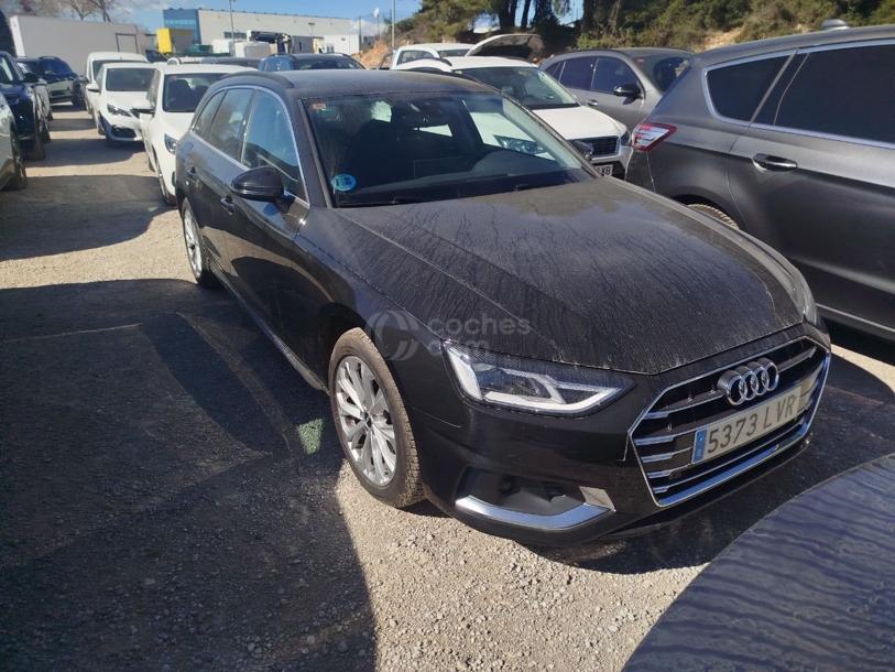 Foto del AUDI A4 Avant 35 TDI Black line S tronic 120kW