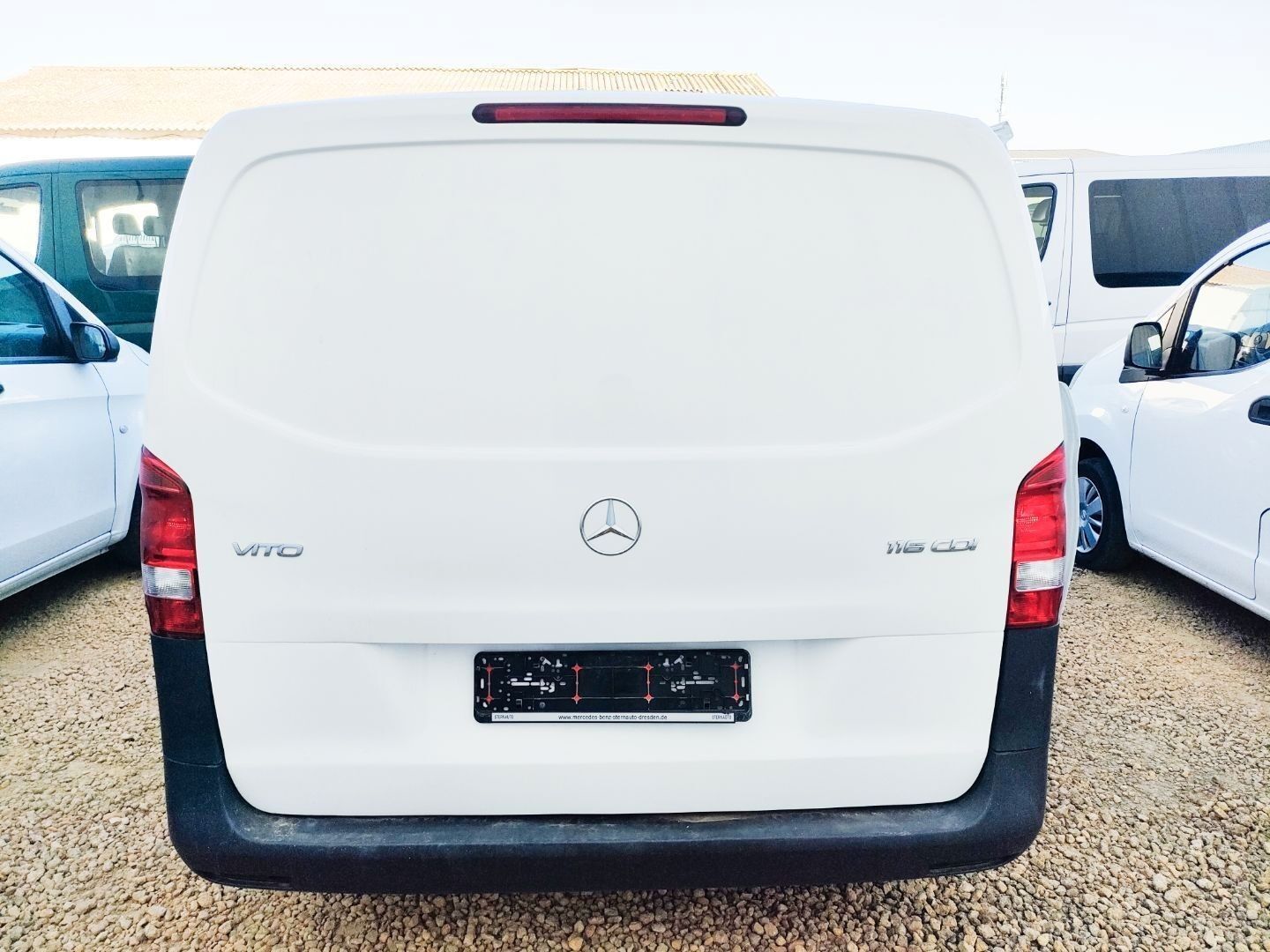 Foto del MERCEDES Vito Furgón 116CDI Compacta