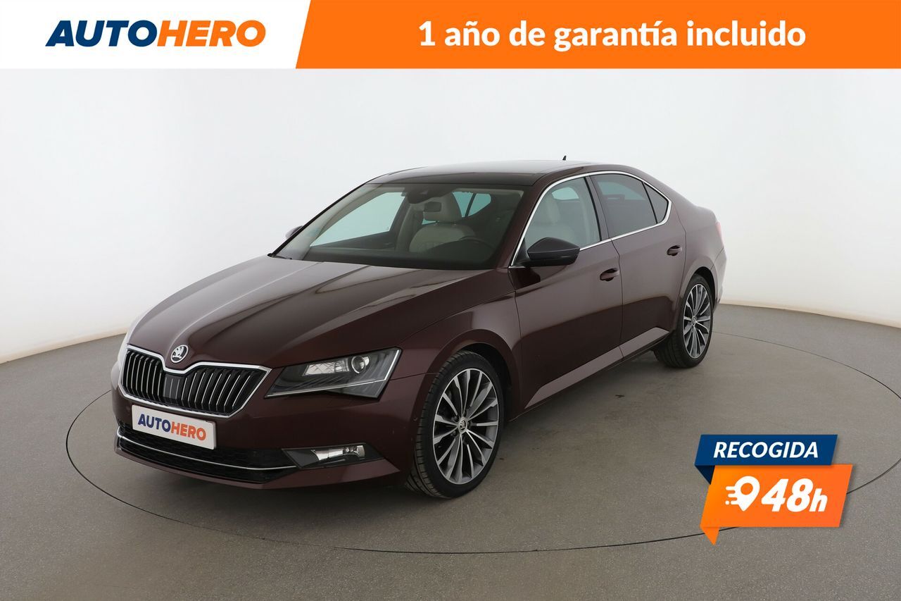 SKODA Superb (2.0 TDI Laurin & Klement) en Madrid