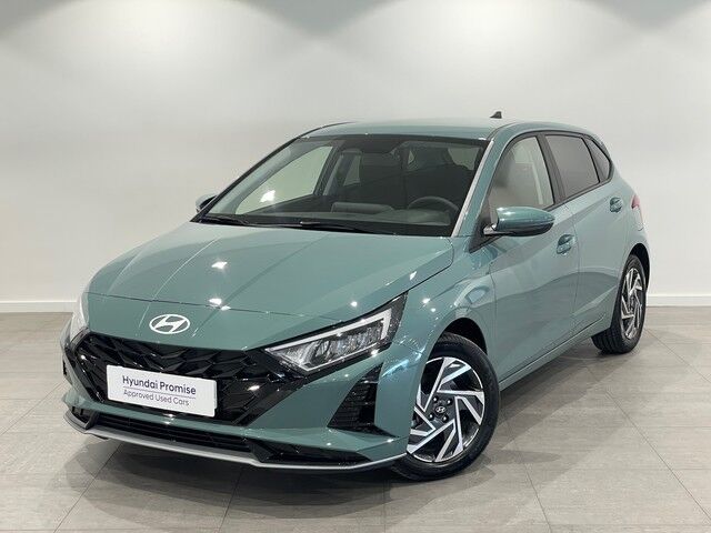 HYUNDAI i20 (1.0 TGDI 48V Klass 74 kW (100 CV)) en Barcelona