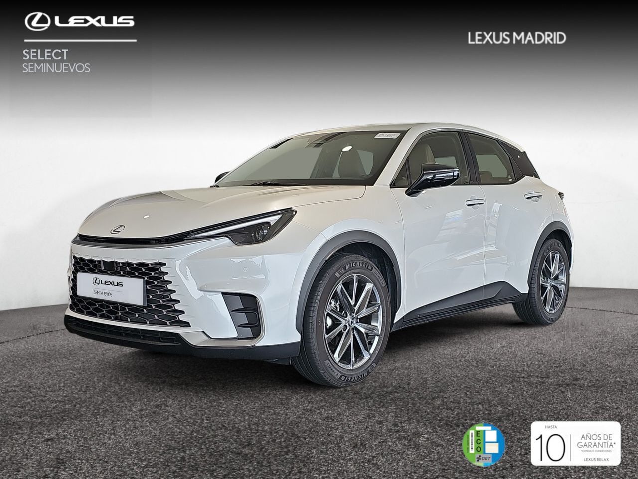 LEXUS LBX (1.5 136cv HEV Elegant+) en Madrid