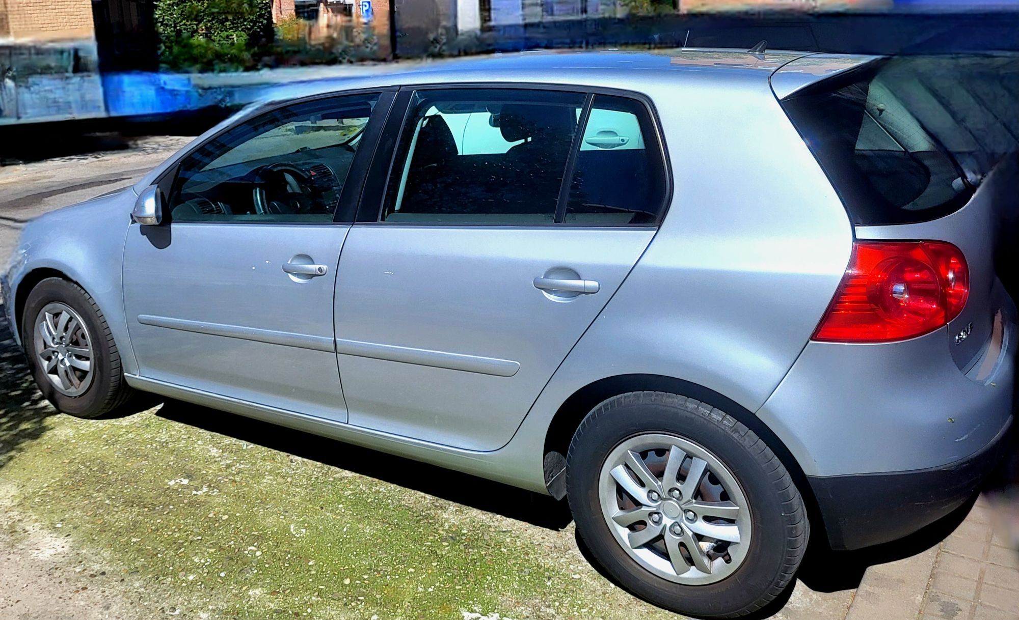 Foto del VOLKSWAGEN Golf 1.9TDI Trendline 4Motion 105