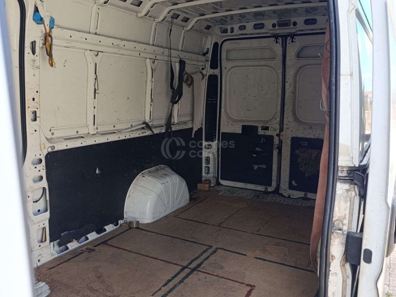 Foto del PEUGEOT Boxer Furgón 2.2HDI 435 L4H3 130