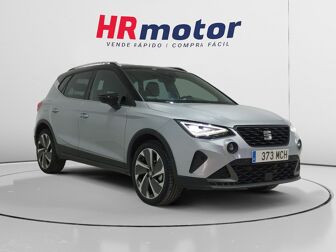 Imagen de SEAT Arona 1.5 TSI S&S FR DSG7 XM 150