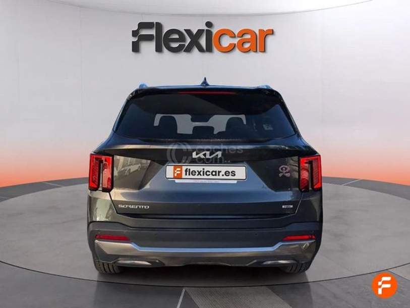 Foto del KIA Sorento 1.6 T-GDi HEV Drive 4x2