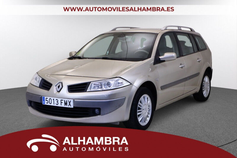 RENAULT Mégane (G TOUR CONFORT DYNAMIQUE 1.5DCI85 5P) en Madrid