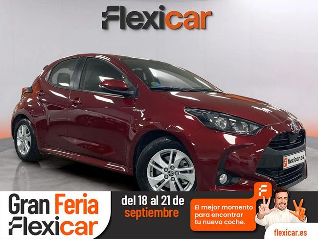 TOYOTA Yaris (1.5 120H Active Tech) en Barcelona