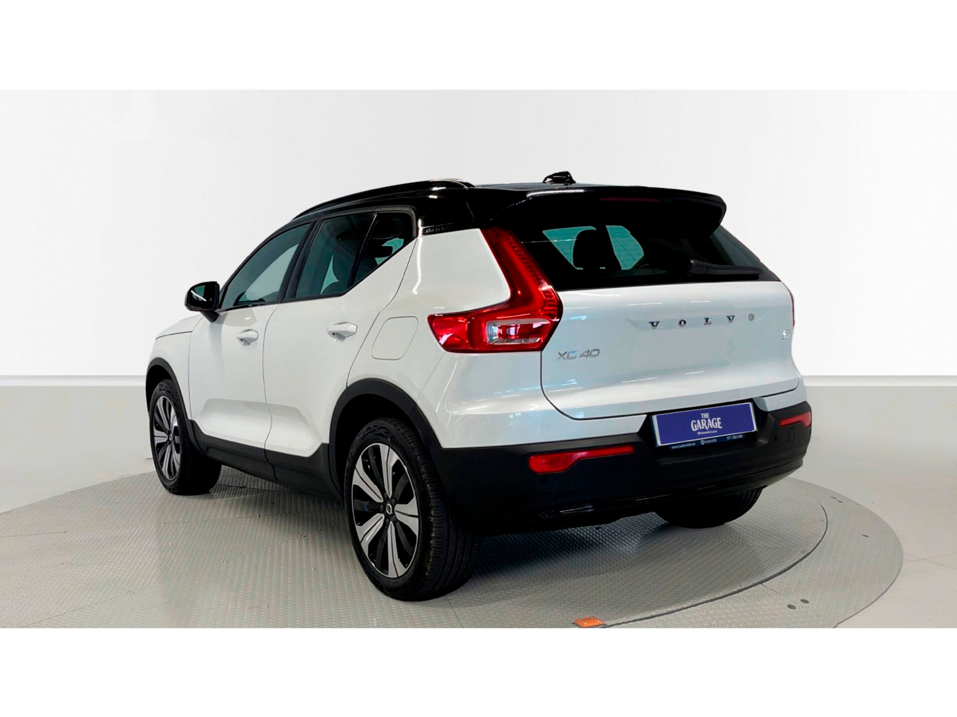 Imagen 2 de VOLVO XC40