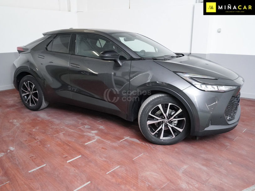 Foto del TOYOTA C-HR 200H Advance