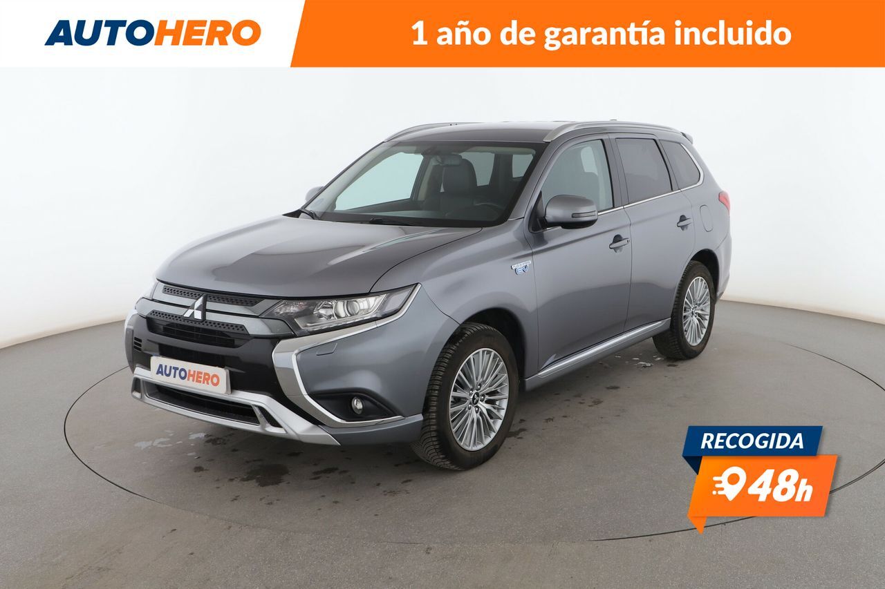 MITSUBISHI Outlander (PHEV Motion 4WD) en Madrid