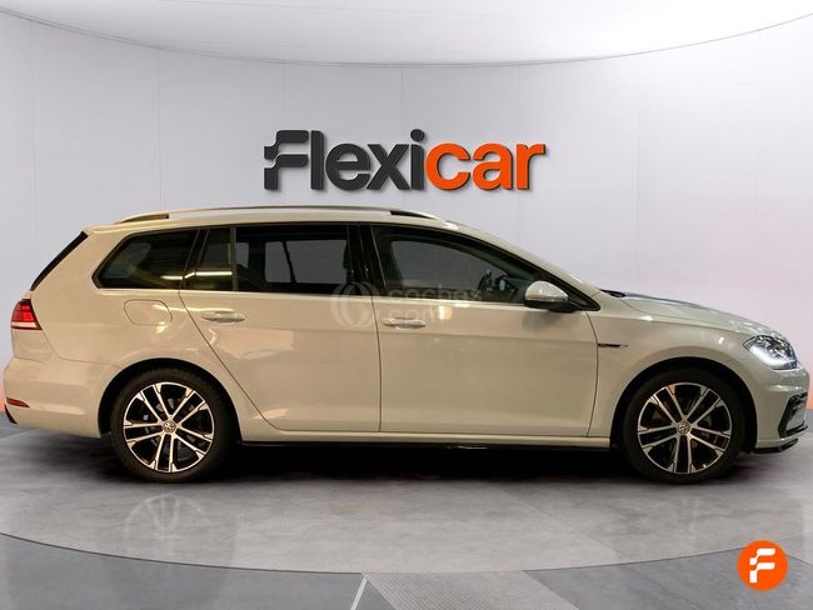 Foto del VOLKSWAGEN Golf Variant 1.5 TSI Evo R-Line DSG7 110kW