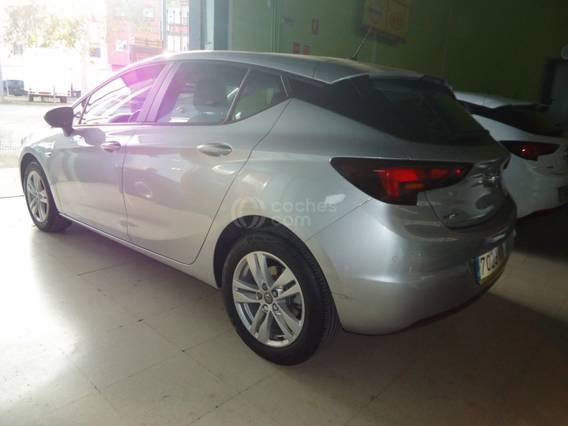 Foto del OPEL Astra 1.6CDTi S-S Selective Pro 110