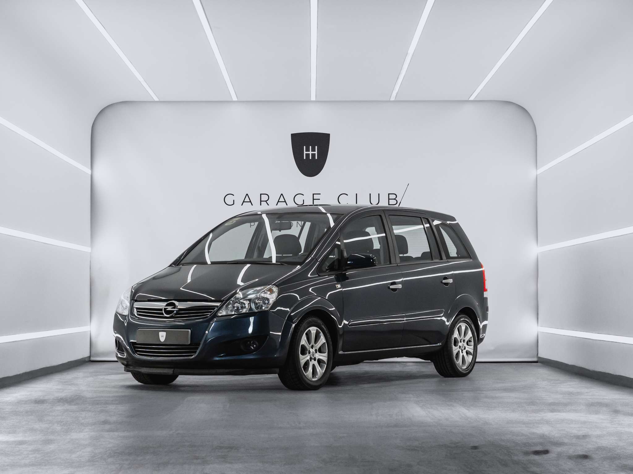 OPEL Zafira (Zafira B 1.9 CDTi 120 Enjoy) en Barcelona