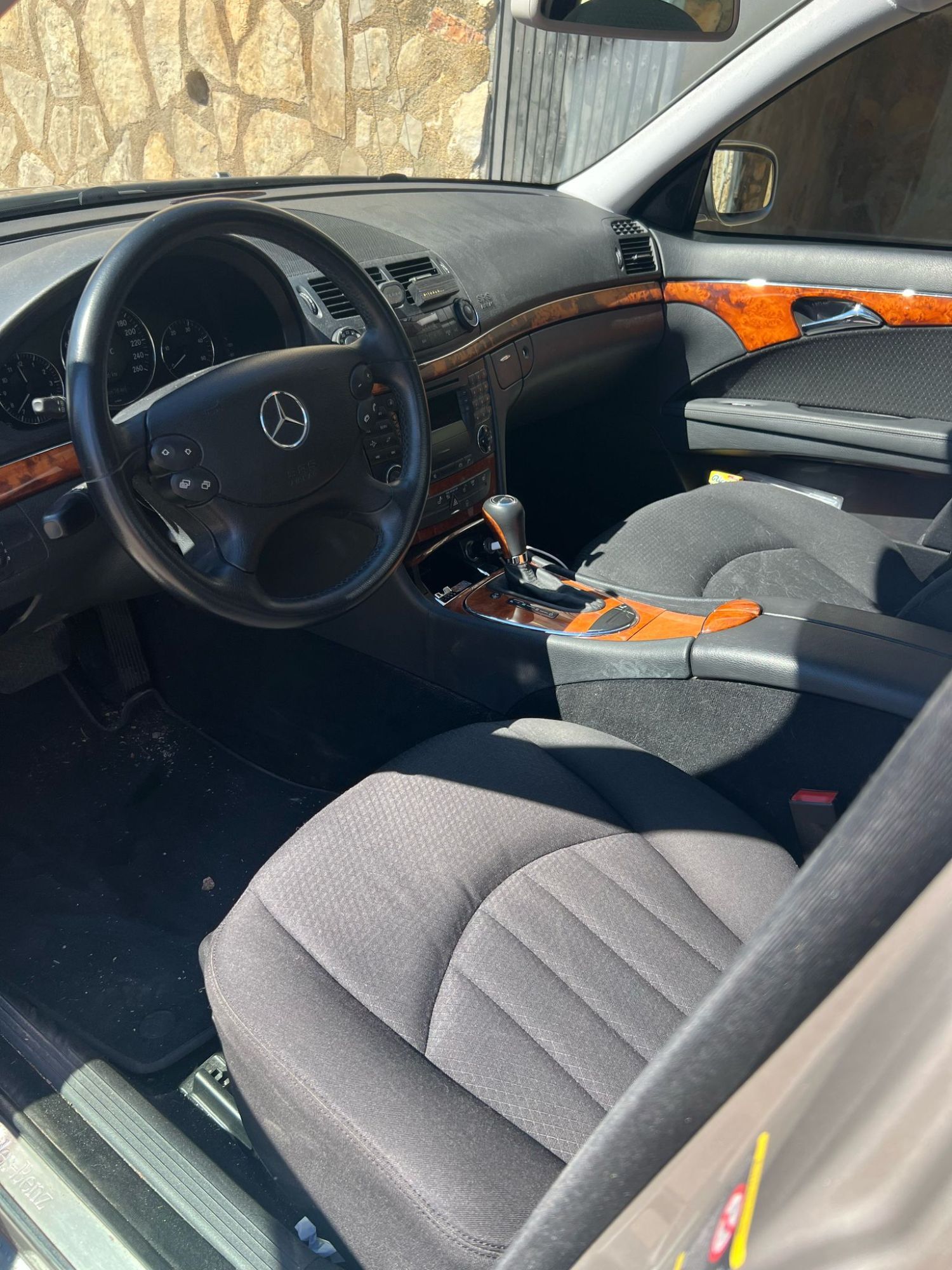 Foto del MERCEDES Clase E E 220CDI Elegance