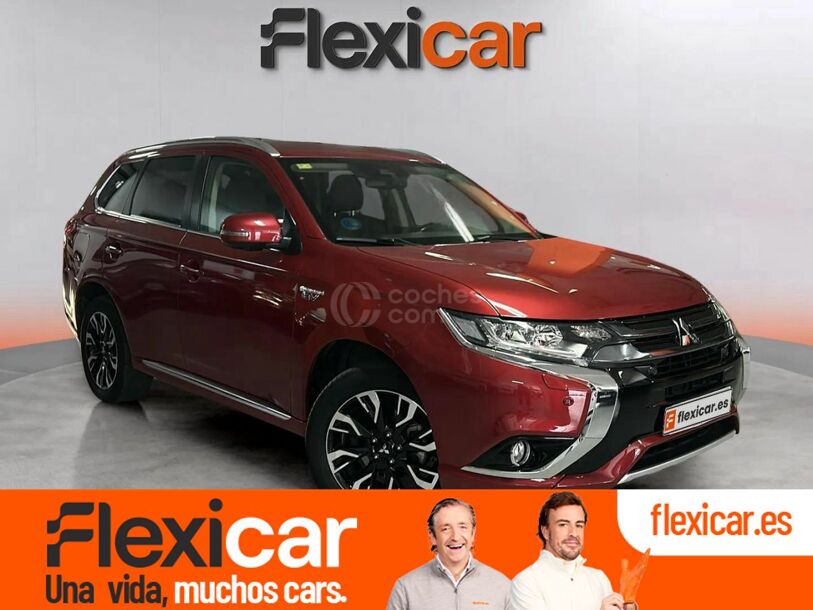 Foto del MITSUBISHI Outlander PHEV Kaiteki 4WD