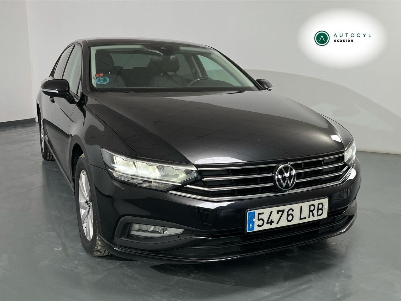 VOLKSWAGEN Passat (Variant Business 2.0 TDI 90kW(122CV) DSG) en Valladolid