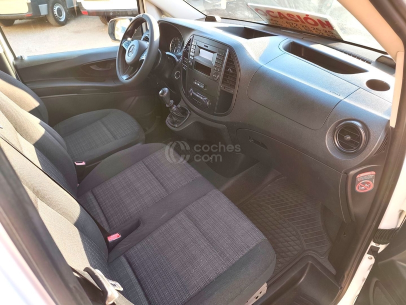 Foto del MERCEDES Vito Furgón 114CDI Larga