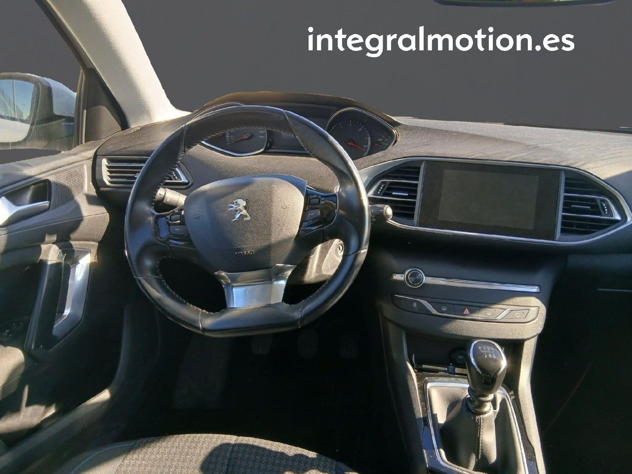 Foto del PEUGEOT 308 SW 1.5BlueHDi S&S Style 130