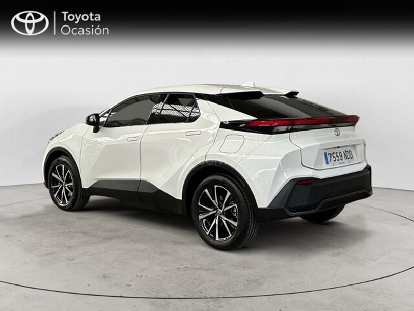 Foto del TOYOTA C-HR 220PH Advance