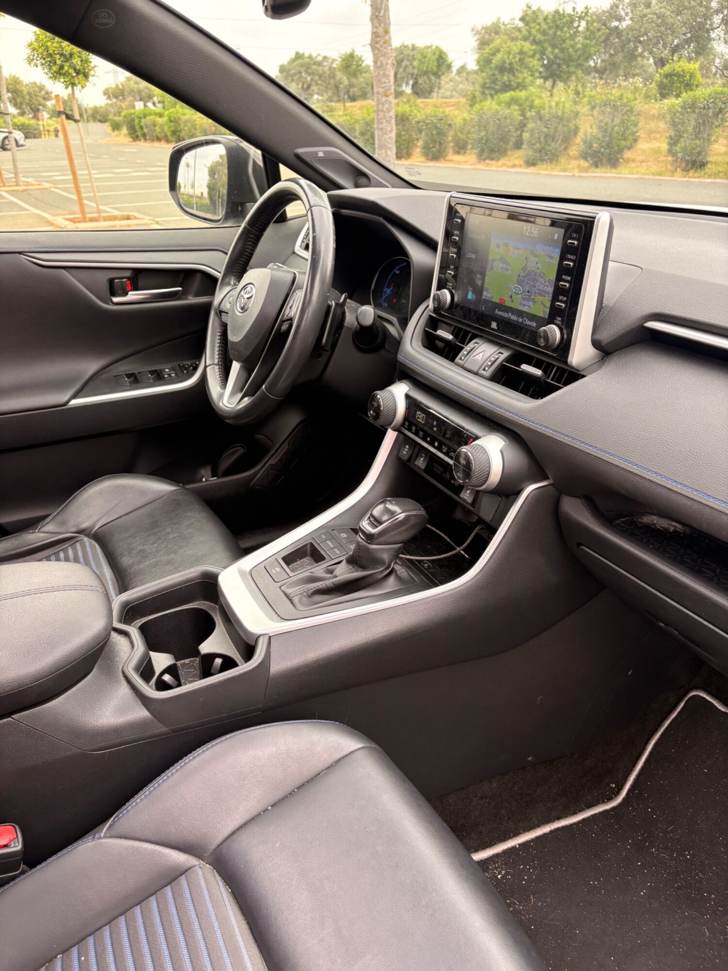 Foto del TOYOTA RAV-4 2.5 hybrid 4WD Feel!