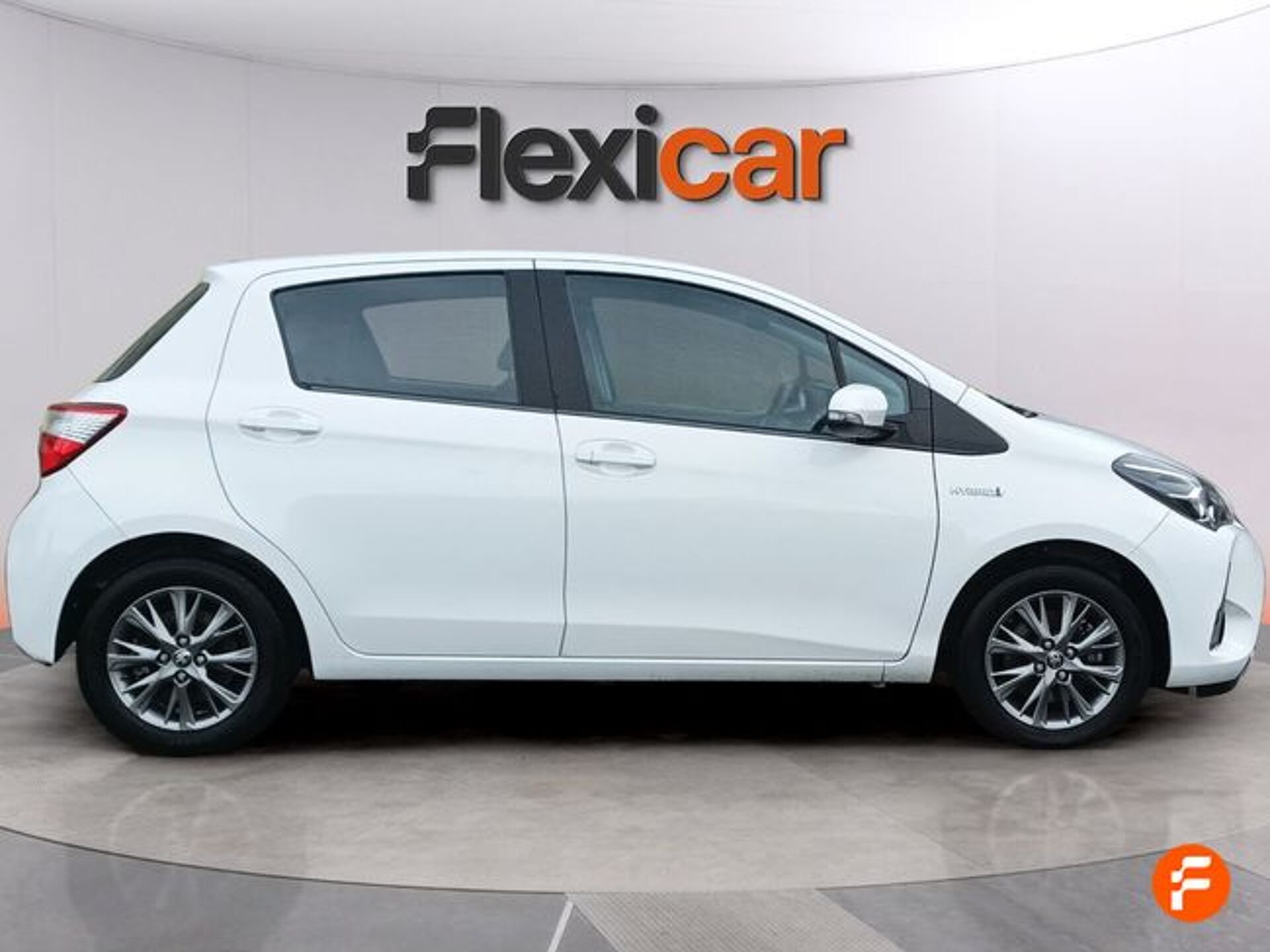 Imagen 2 de TOYOTA Yaris