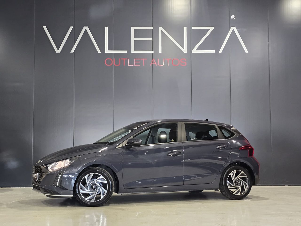 HYUNDAI i20 (1.2 MPI 85CV KLASS) en Córdoba