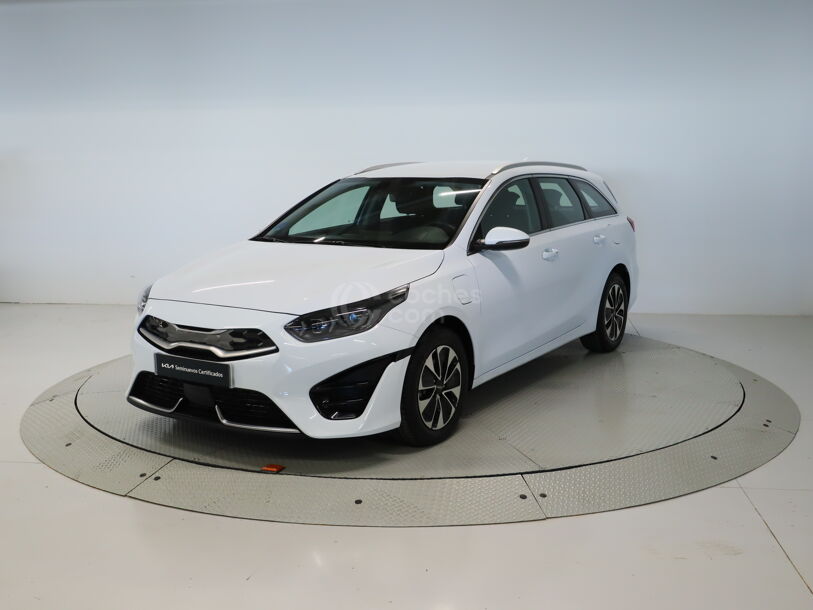 Foto del KIA Ceed Tourer 1.6 PHEV eDrive Aut.