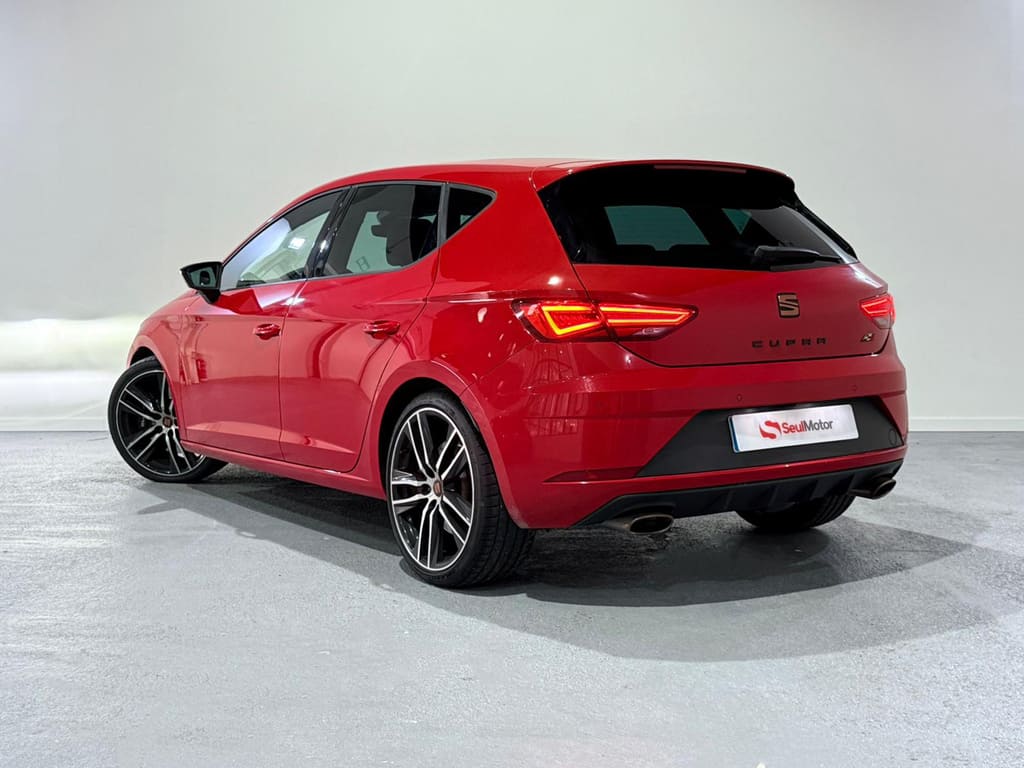 Foto del SEAT León 2.0 TSI S&S DSG7 Cupra 290