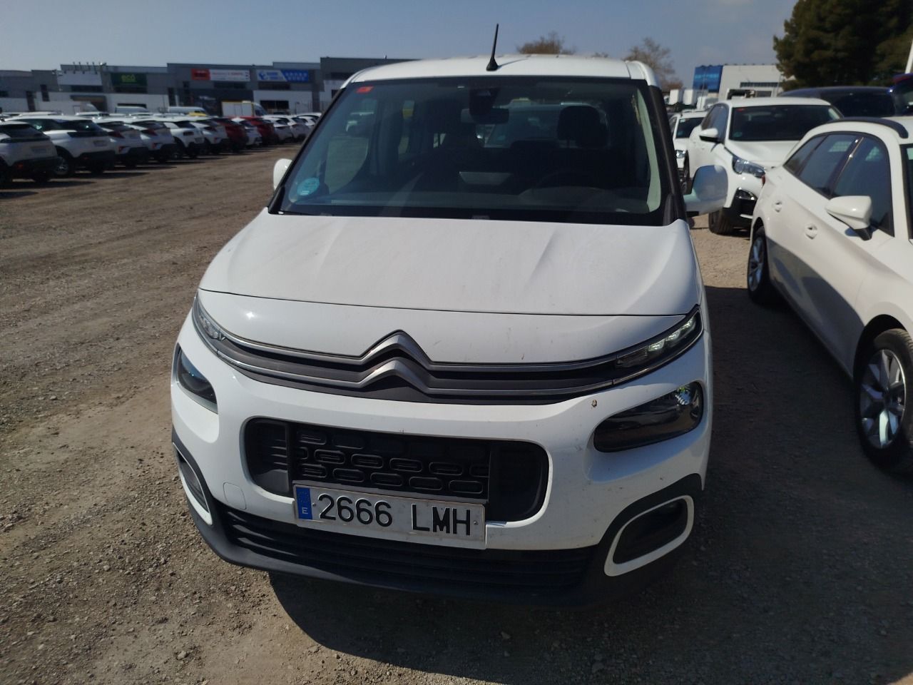 Foto del CITROEN Berlingo BlueHDi S&S Talla XL Feel 100