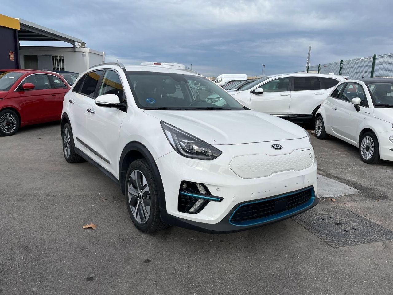 KIA Niro (e-Niro 150kW Emotion (Long Range)) en Madrid