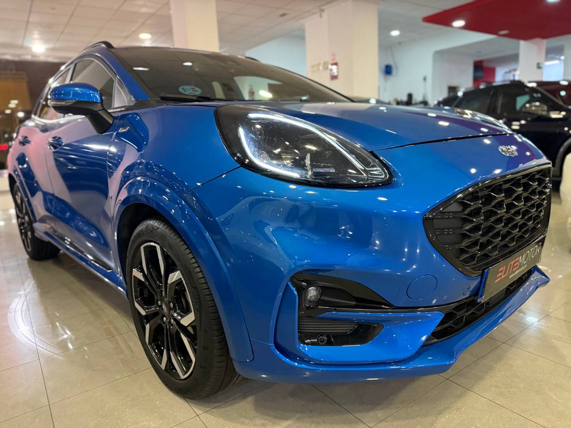 FORD Puma (1.0 EcoBoost 125cv ST-Line X MHEV Auto ST Line X) en Málaga