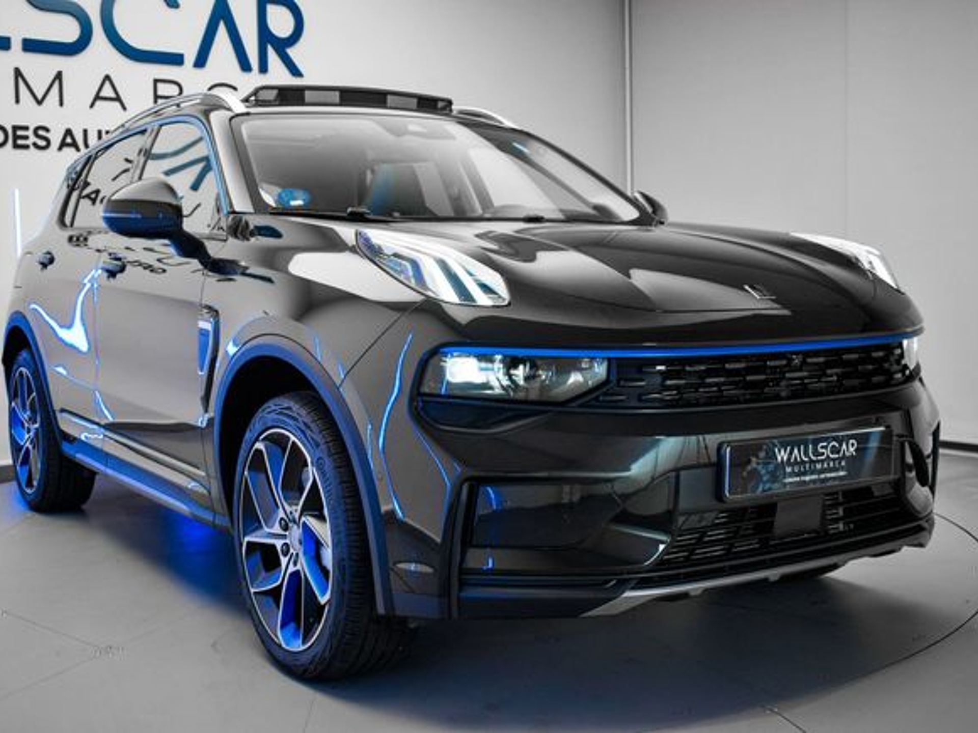 Imagen de LYNK & CO 01